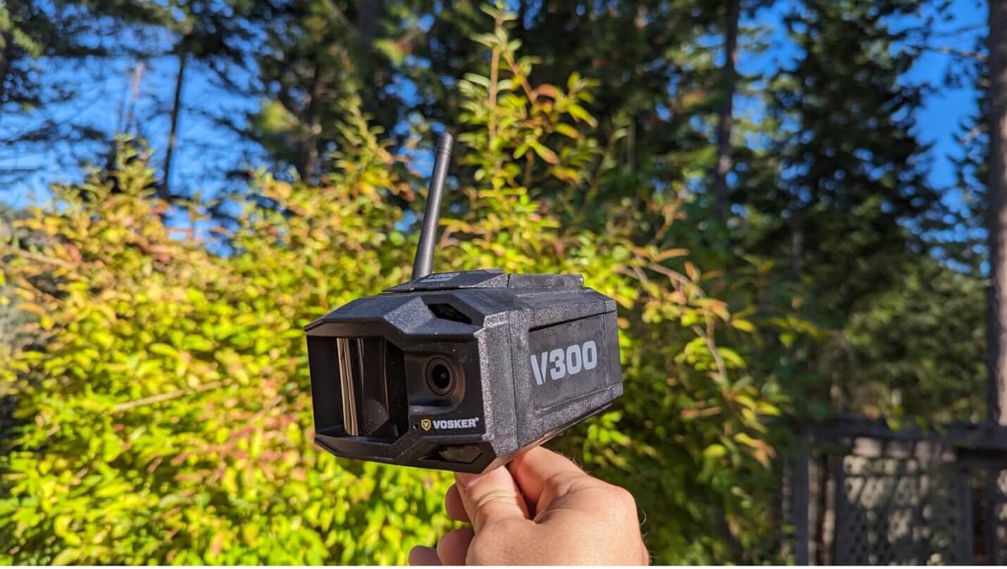 V300 Ultimate hand holding