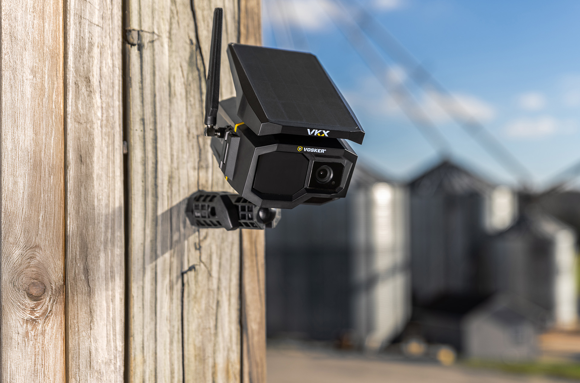 Vosker poursuit sa croissance strat&eacute;gique avec l&rsquo;acquisition de Reconeyez et un financement additionnel de 200 M$ US